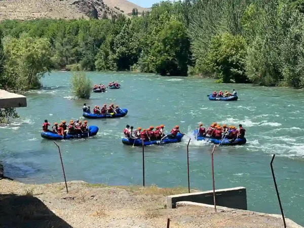 رفتینگ پرواز گالری رفتینگ زاینده رود | رفتینگ پرواز گالری